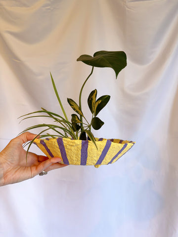 Pin Flower Frog Vessel