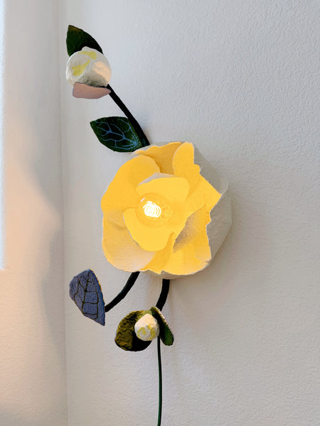 Cream Magnolia Bundle Sconce