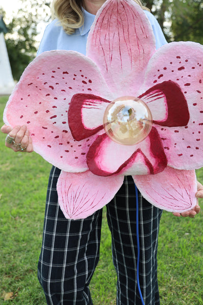 Orchid Sculptural Lamp – Pink with Merlot Accents